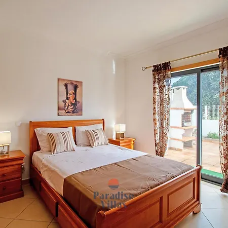3-bedroom House With Pool In * البوفيرا